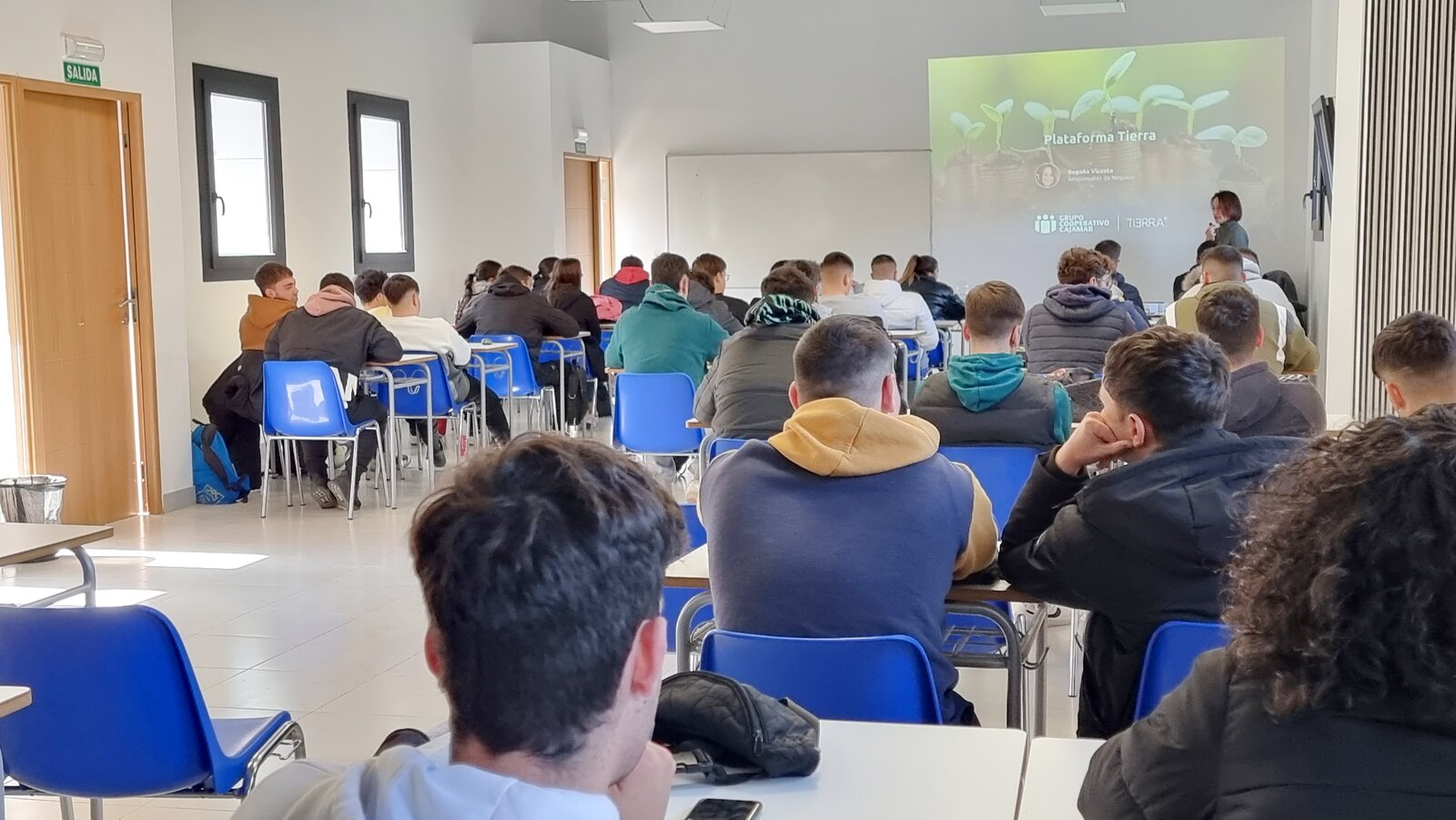 Masterclass presentación "Plataforma Tierra" en aulas B-C